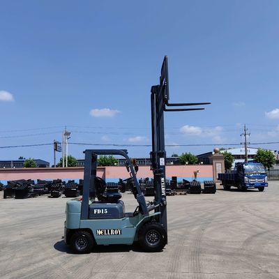 1500mm Fork Size Diesel Powered Forklift FD15 Tốc độ làm việc tối đa 13,5 Km/h